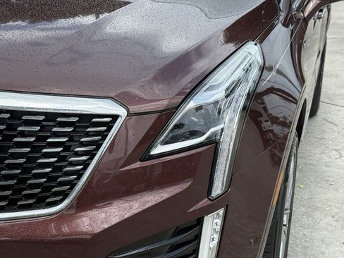 Used 2023 Cadillac XT5 Premium Luxury w/ Technology Package FWD image 11