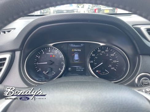 Used 2016 Nissan Rogue SL FWD image 4