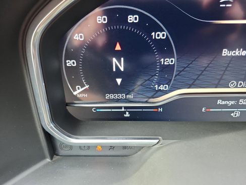 Used 2024 GMC Sierra 2500 AT4X image 28