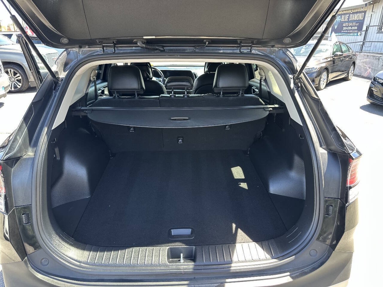 Used 2023 Kia Sportage EX AWD/4WD image 18