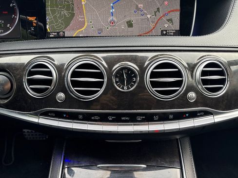 Used 2016 Mercedes-Benz S 550 Sedan image 27