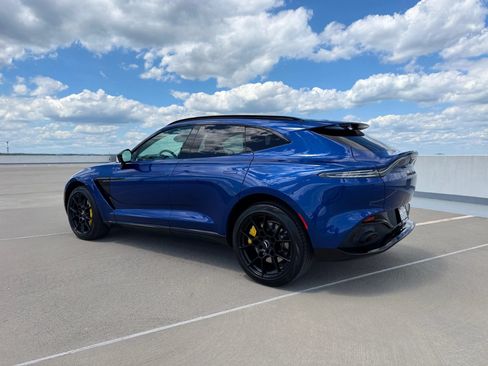 Used 2021 Aston Martin DBX AWD/4WD image 8