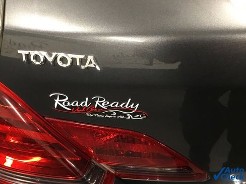 Used 2009 Toyota Avalon Limited image 14