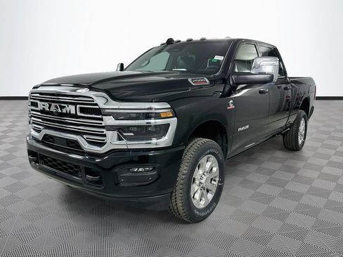 New 2026 RAM 2500 Laramie AWD/4WD image 24