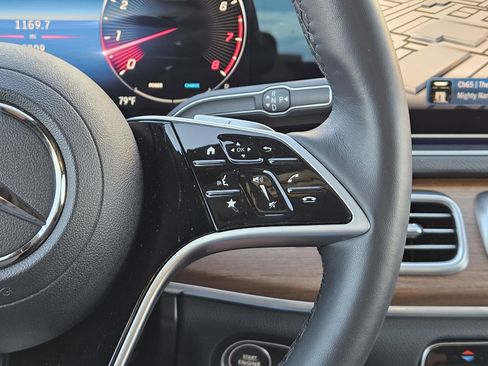 Certified 2025 Mercedes-Benz GLE 350 4MATIC image 29
