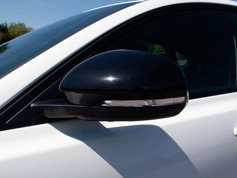 Used 2024 Jaguar XF R-Dynamic SE AWD/4WD image 42