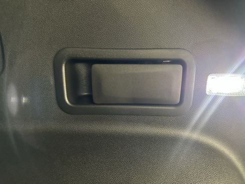 Used 2024 Chevrolet Blazer LT w/ Redline Edition FWD image 9