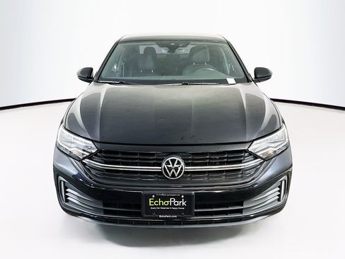 Used 2023 Volkswagen Jetta Sport w/ IQ.Drive Package image 2
