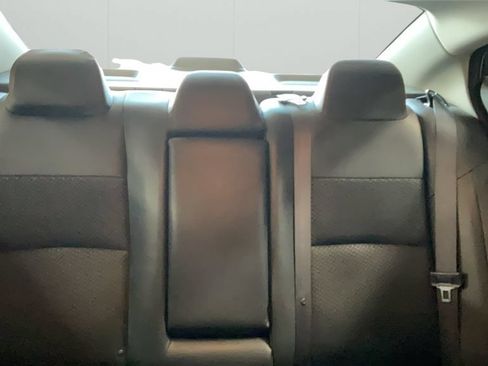 Used 2024 Nissan Altima 2.5 SR FWD image 40