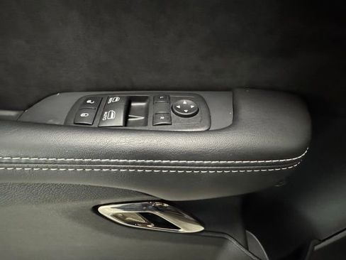 Used 2023 Dodge Challenger SRT Hellcat image 10