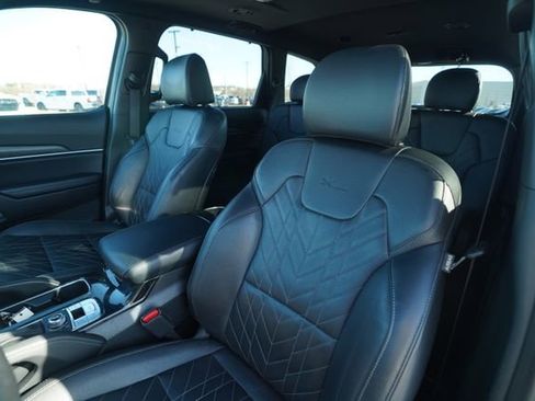 Used 2023 Kia Telluride EX X-Line image 36