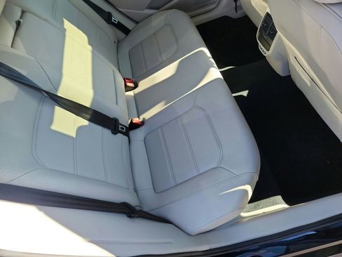 Used 2022 Volkswagen Passat 2.0T SE image 26