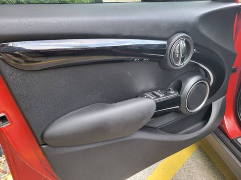 Used 2015 MINI Cooper S FWD image 23