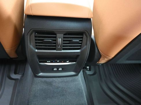 New 2026 BMW i4 eDrive40 w/ Premium Package RWD image 18