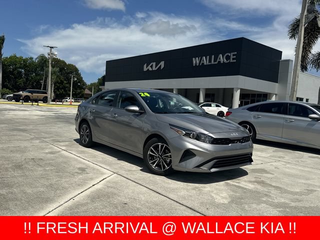 Certified 2024 Kia Forte LXS w/ LXS Technology Package FWD image 1