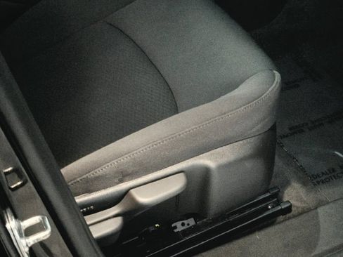 Certified 2025 Chevrolet Malibu LT FWD image 6