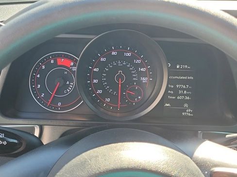 Certified 2022 Hyundai Elantra SE image 20