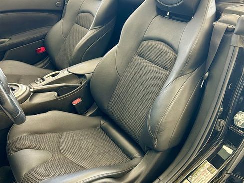 Used 2014 Nissan 370Z Touring w/ Navigation Package RWD image 11