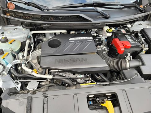 Used 2023 Nissan Rogue SV image 22