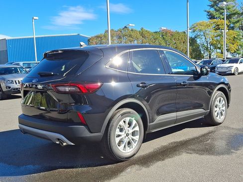 New 2026 Ford Escape Active image 7