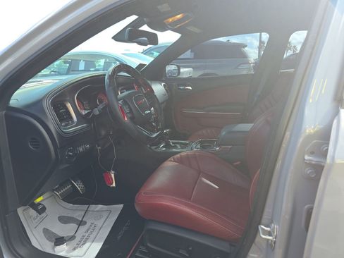 Used 2022 Dodge Charger SRT Hellcat w/ Harman/Kardon Audio Group image 14