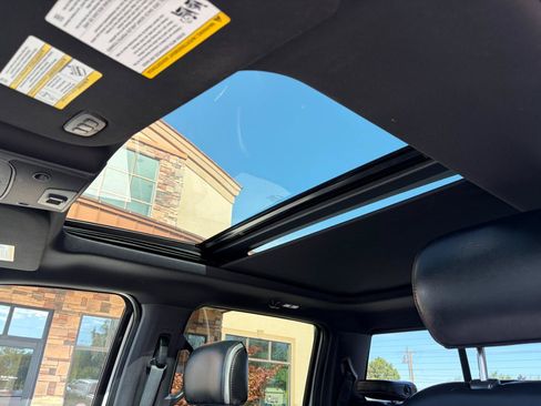 Used 2018 Ford F150 Platinum w/ Technology Package AWD/4WD image 28
