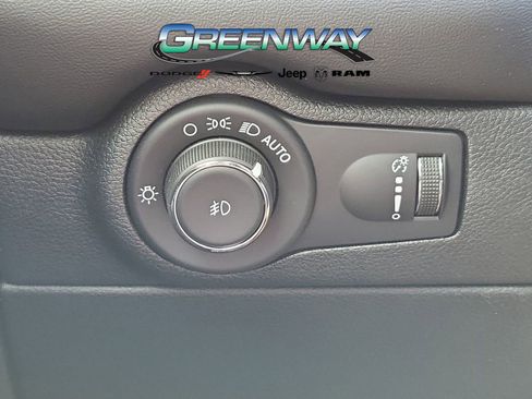 Used 2022 Dodge Durango GT RWD image 22