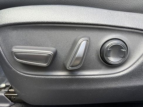 New 2026 Toyota Grand Highlander AWD image 13