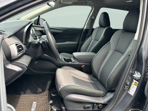 Certified 2025 Subaru Outback Onyx Edition AWD/4WD image 23