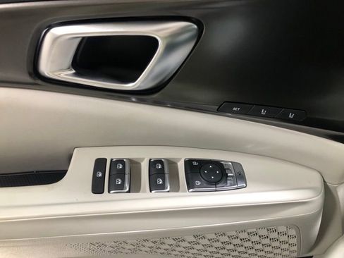 New 2026 Kia Carnival SX image 23