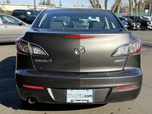 Used 2012 MAZDA MAZDA3 i Touring image 13