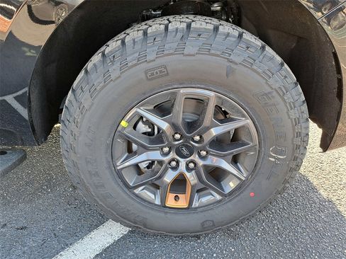 New 2026 Ford Expedition Tremor image 16