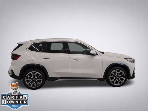 Certified 2025 BMW X1 xDrive28i w/ Technology Package AWD/4WD image 3