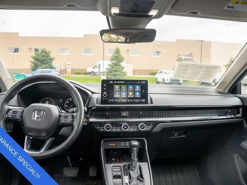 Used 2023 Honda CR-V EX-L image 17