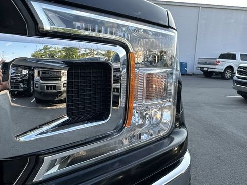 Certified 2019 Ford F150 XLT w/ Equipment Group 302A Luxury AWD/4WD image 9