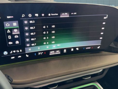 New 2025 Audi Q5 Premium image 23