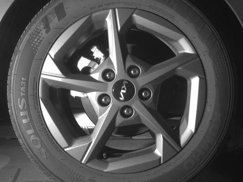 Used 2025 Kia K4 LXS image 15