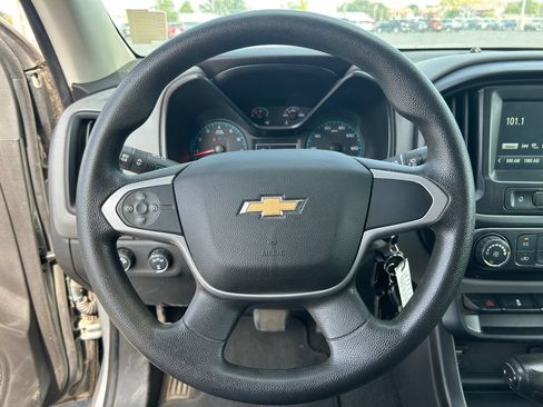 Used 2017 Chevrolet Colorado W/T w/ WT Convenience Package AWD/4WD image 20