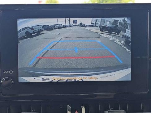 Used 2025 Toyota Corolla LE FWD image 21