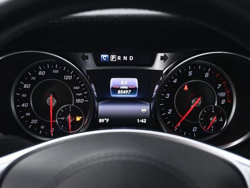 Used 2018 Mercedes-Benz SL 550 image 24