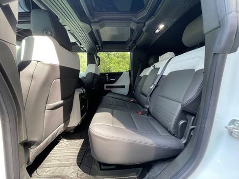 New 2024 GMC Hummer EV 3X image 21