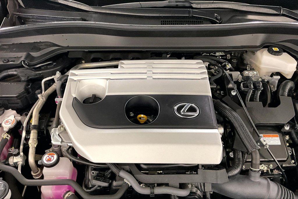 Used 2024 Lexus UX 250h FWD w/ Premium Package image 9