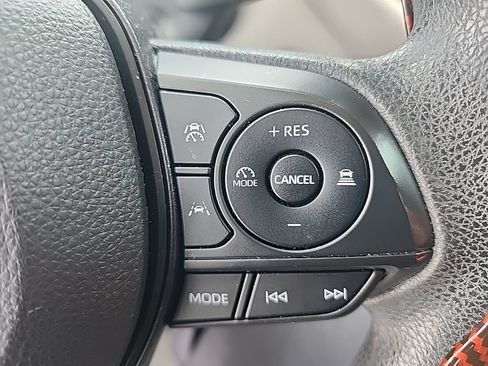 Used 2023 Toyota Corolla LE w/ LE Convenience Package FWD image 6
