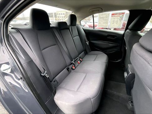 Used 2024 Toyota Corolla LE image 25