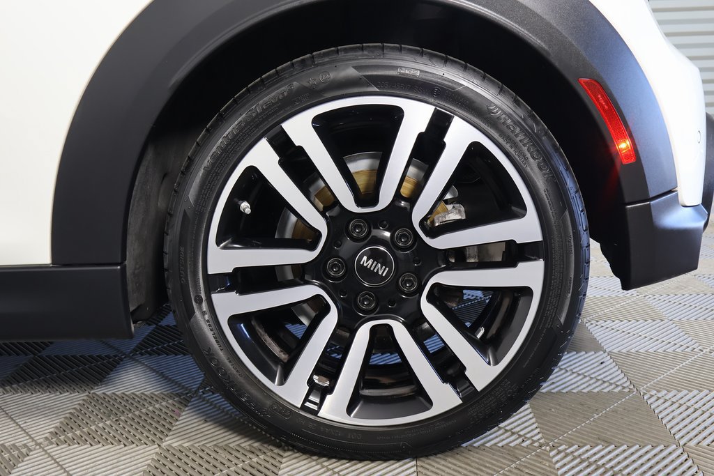 Certified 2024 MINI Cooper S FWD image 17