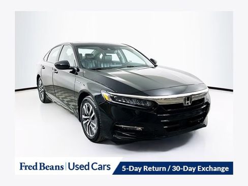 Used 2019 Honda Accord Touring image 1