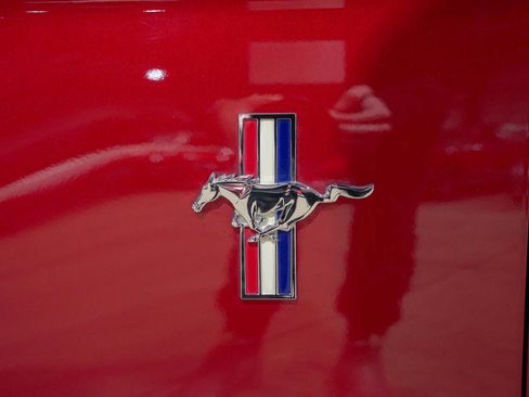 Used 2012 Ford Mustang Premium image 34