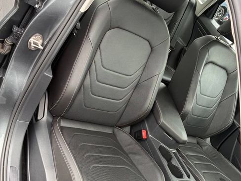 Used 2024 Volkswagen Jetta SEL FWD image 19