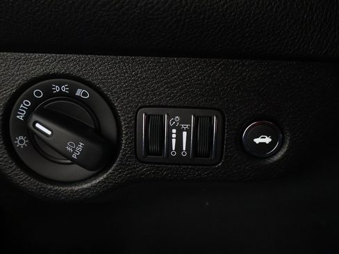 Used 2022 Dodge Challenger GT image 26