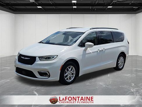 Used 2022 Chrysler Pacifica Touring-L FWD image 1